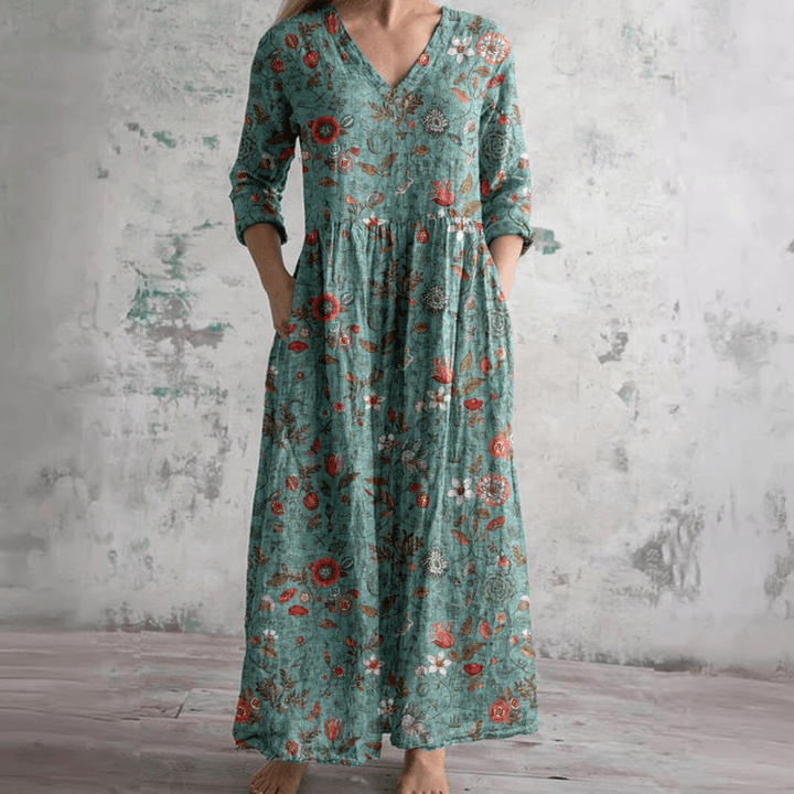 Alyvia | Summer Dress with V-Neck and Floral Pattern