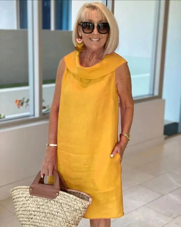 Helena | Sleeveless Shift Dress with Round Neck